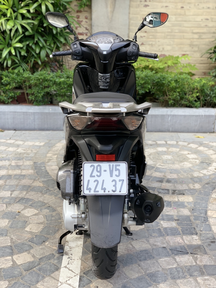 Cần bán SH Việt 150 ABS 2018 màu Đen đẹp quá