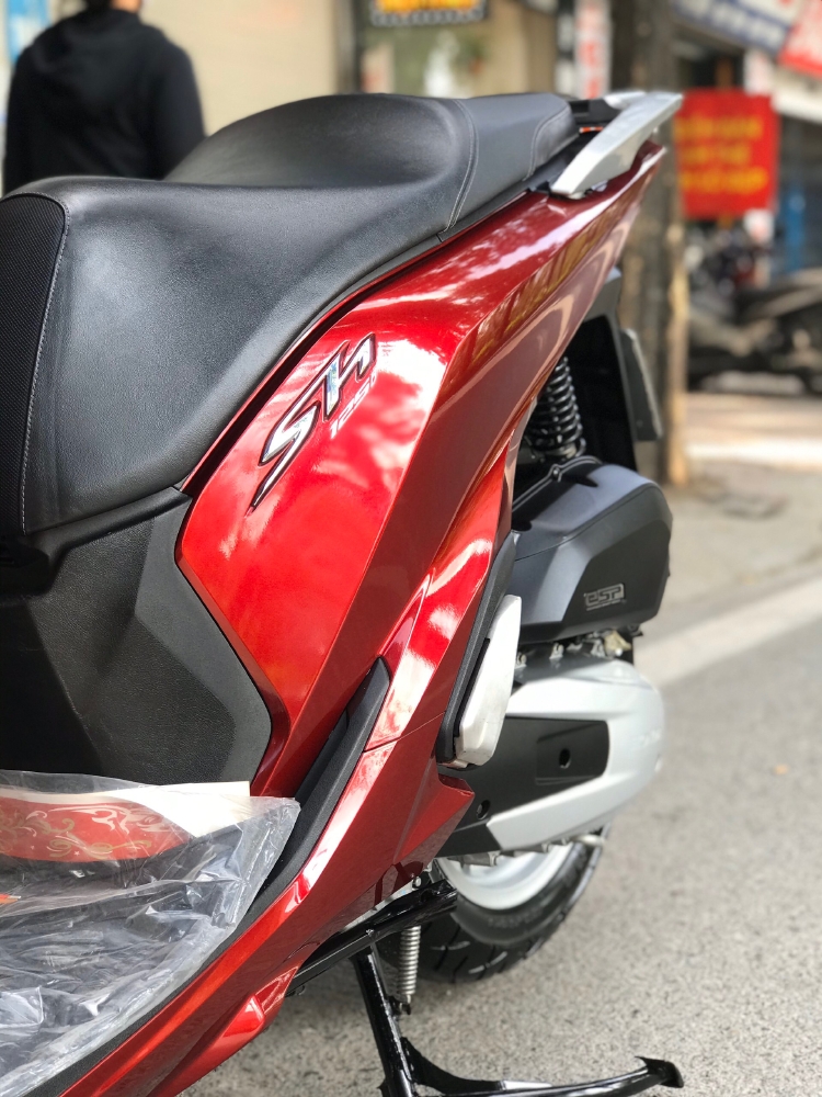 Cần bán SH Việt 125 CBS 2018 màu Đỏ cực mới