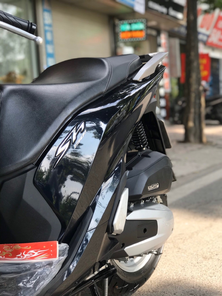 Cần bán SH Việt 150 ABS cuối 2018 màu Đen biển Vip