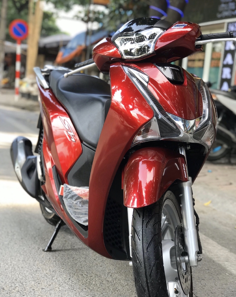Cần bán SH Việt 125 CBS 2018 màu Đỏ cực mới