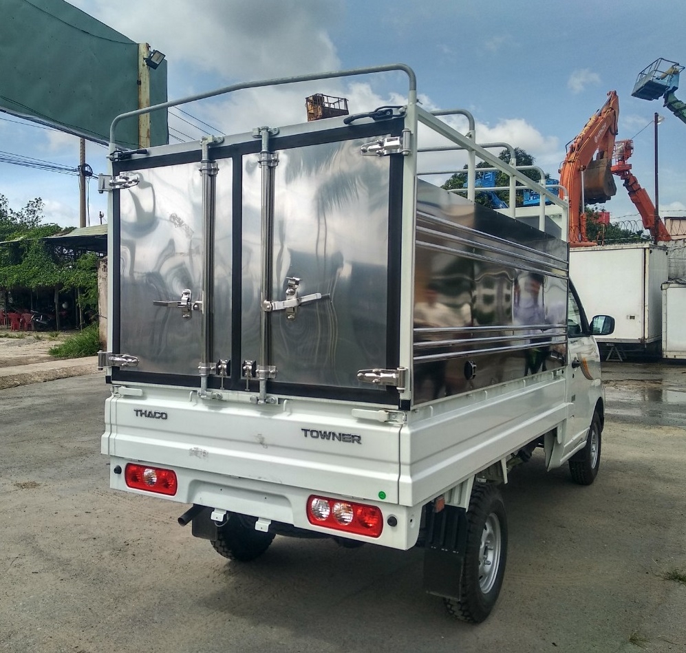 Xe tải mui bạt 990 Kg THACO TOWNER 990 mới 100%