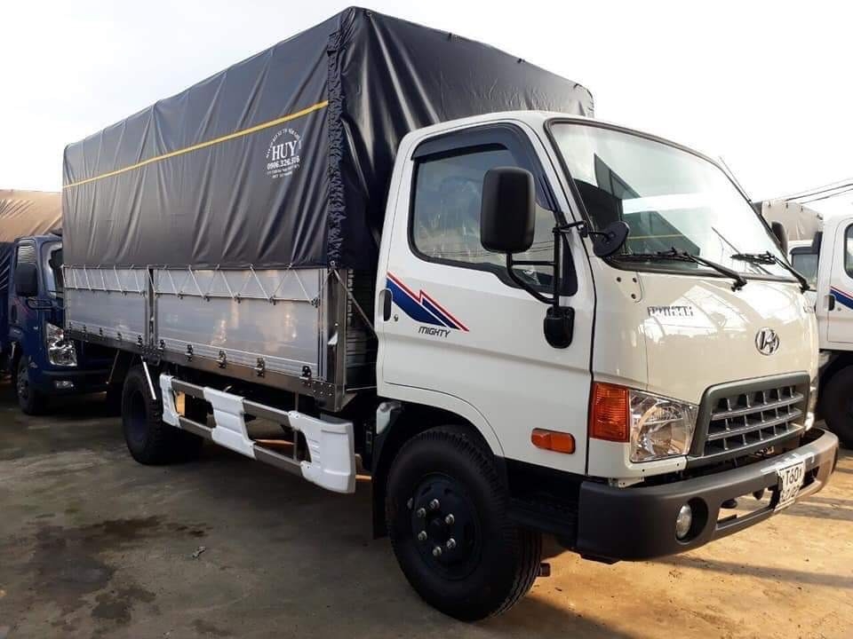 Báo giá xe tải Hyundai Mighty 2017 thùng mui bạt tải trọng 8 tấn, hỗ trợ trả góp 80%