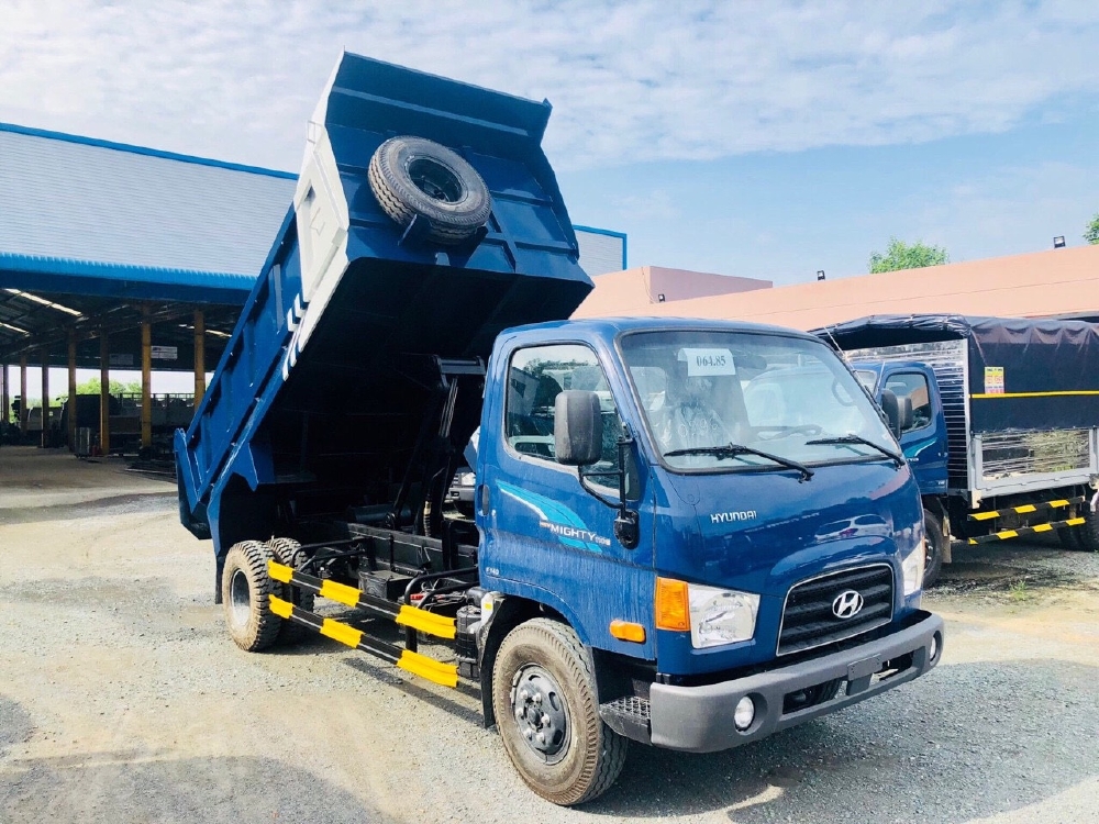 Bán xe tải Hyundai Mighty 7 tấn đủ thùng hàng, có sẵn xe, giao ngay