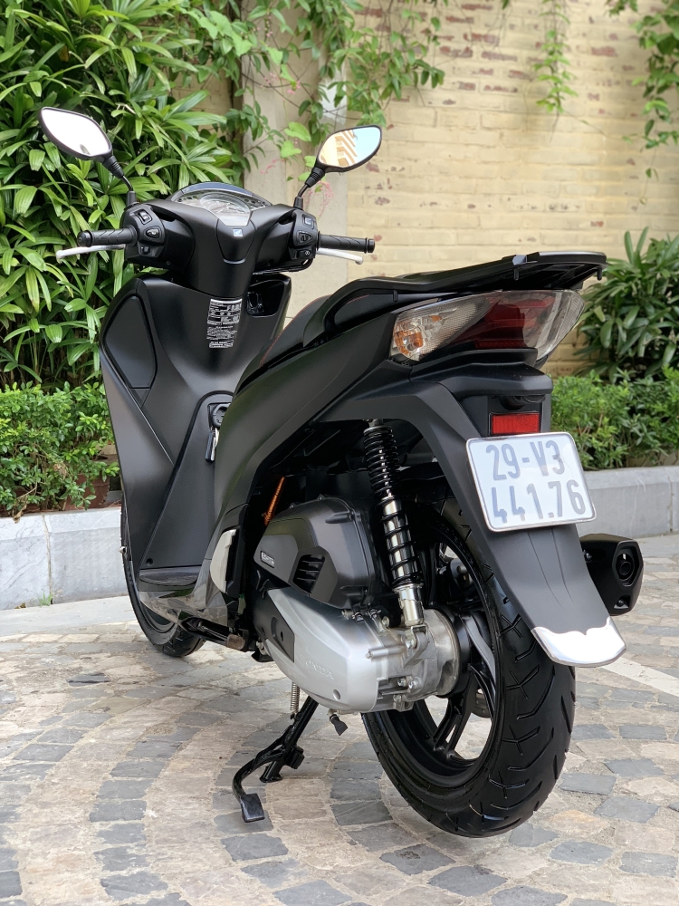 Cần bán SH Việt 150 ABS 2019 đen nhân cao cấp chạy 1000km như mới