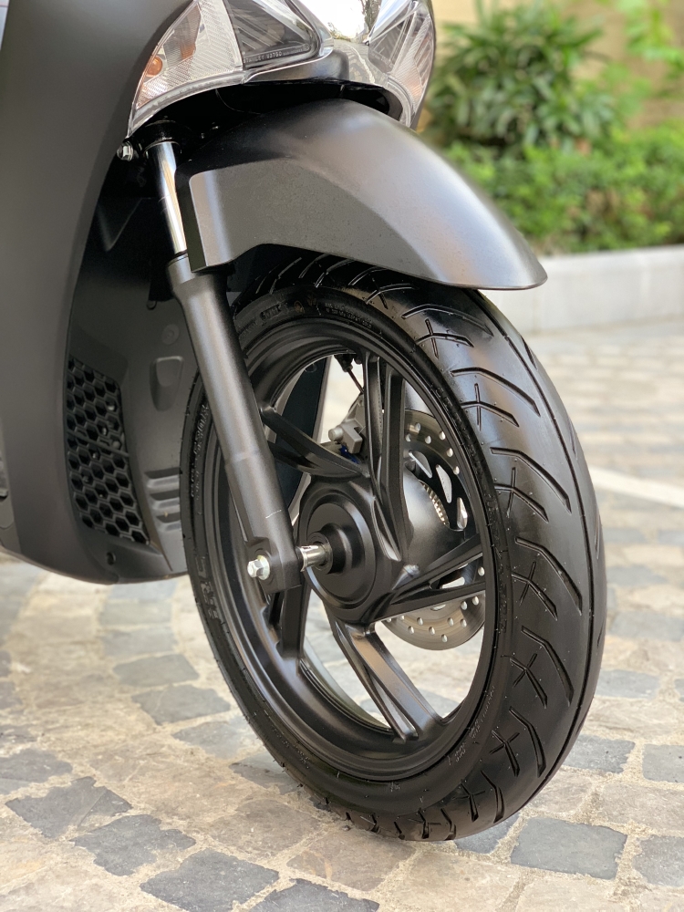 Cần bán SH Việt 150 ABS 2019 đen nhân cao cấp chạy 1000km như mới