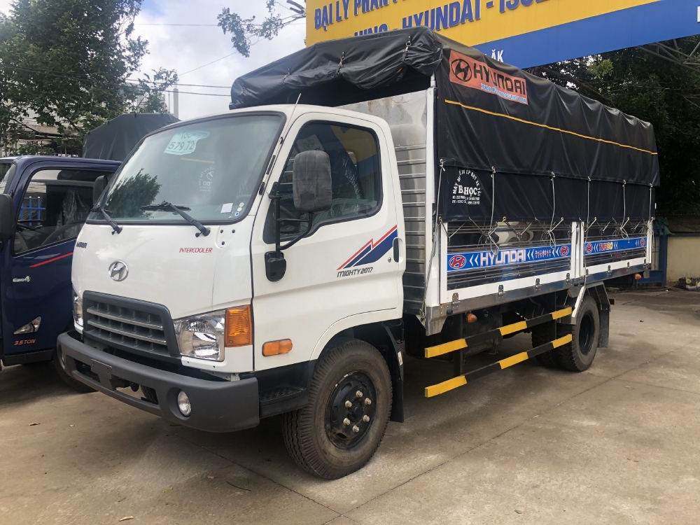 Báo giá xe tải Hyundai Mighty 2017 ga cơ 8 tấn thùng mui bạt - Chỉ 200Tr giao xe ngay