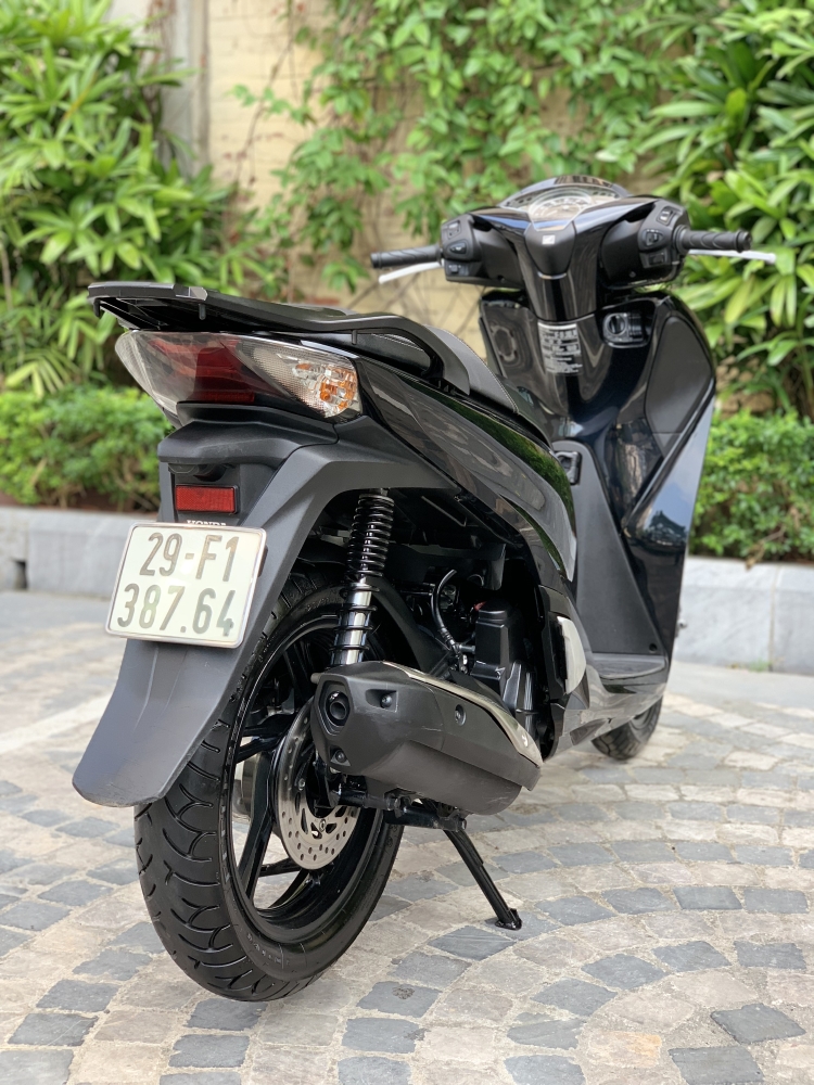Cần bán SH Việt 150 CBS 2017 màu Đen cực đẹp