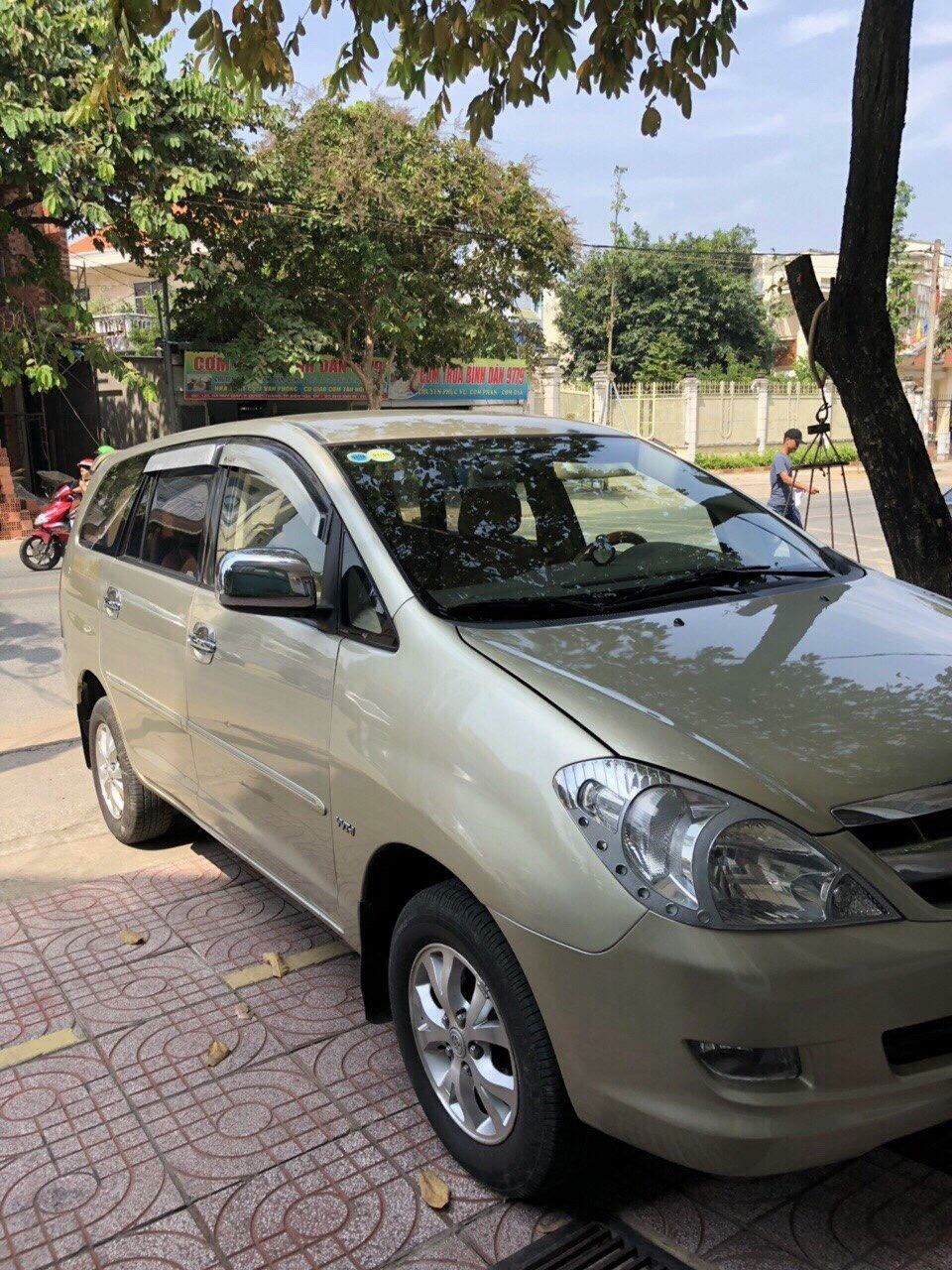 Gia đình cần bán xe Innova G 2007