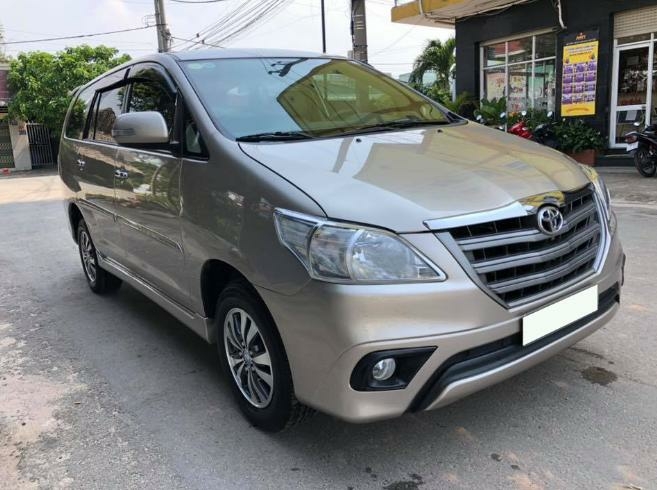 Bán xe Toyota Innova 2016