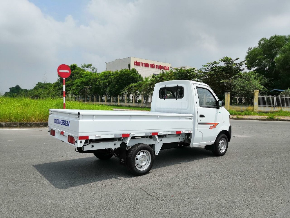 Xe tải nhẹ thùng lửng 2m4 - giá siêu ưu đãi- hàng thanh lý số lượng có hạn