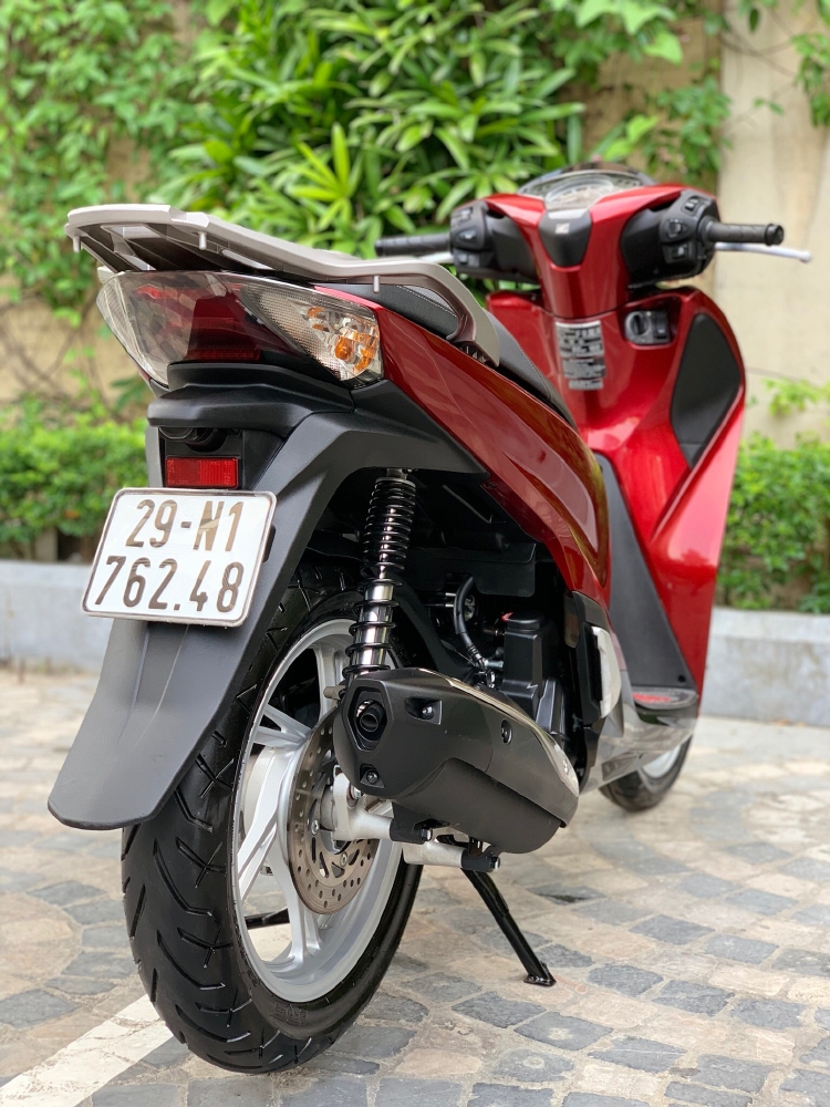 Cần bán SH Việt 125 CBS 10/2019 màu Đỏ chạy chuẩn 800km