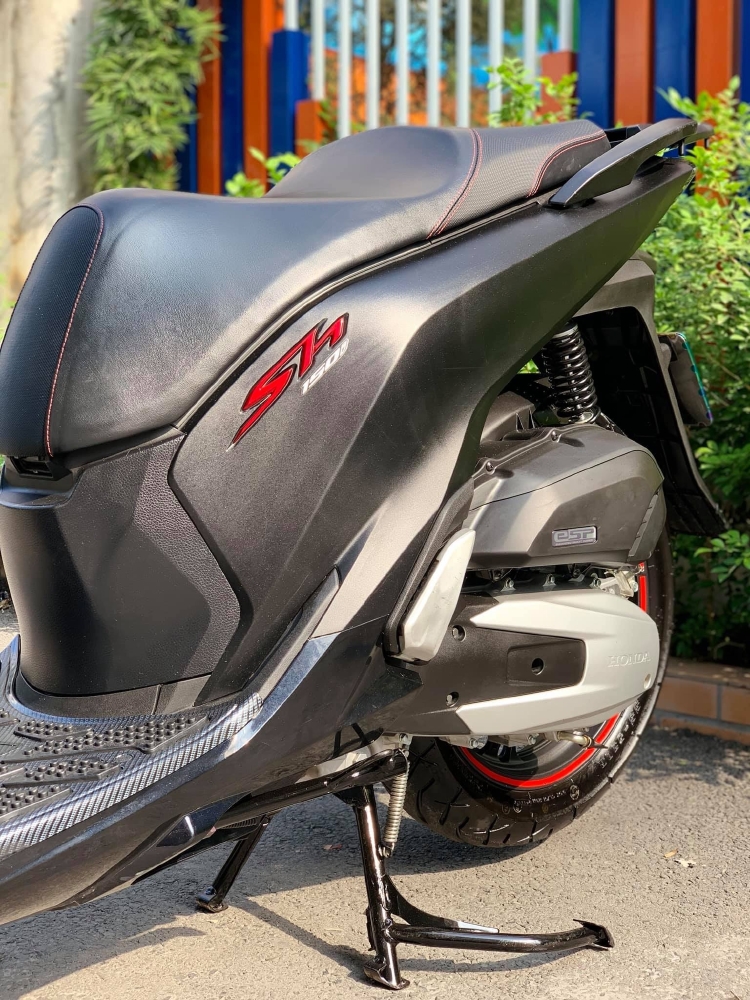 Cần bán SH Việt 150 ABS 2019 màu Đen mờ cực mới