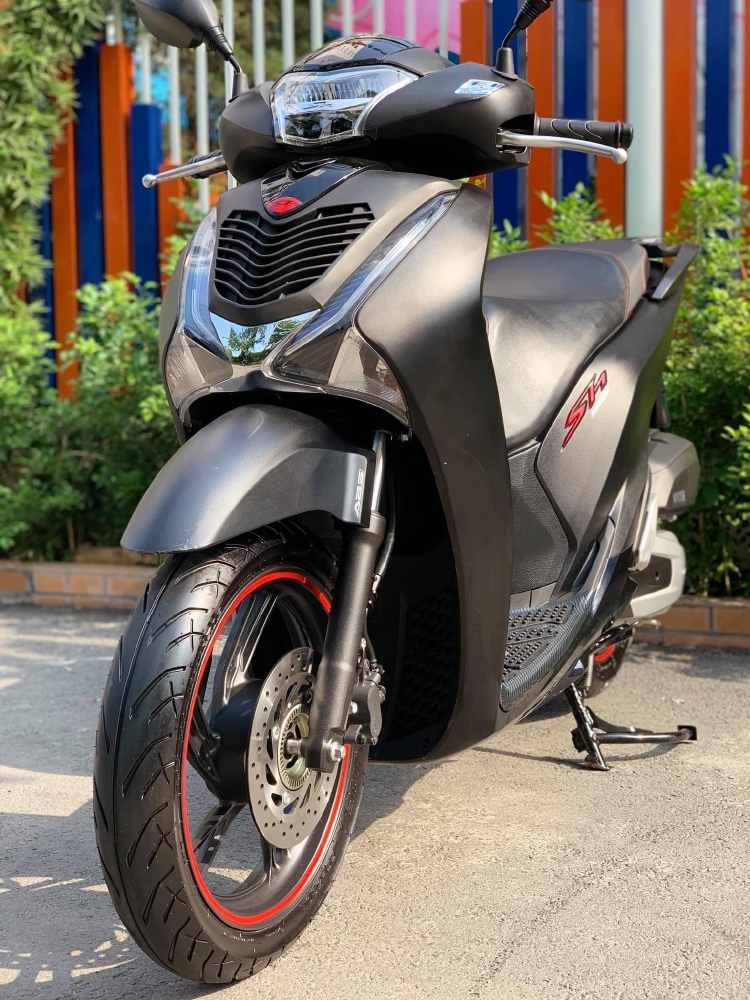 Cần bán SH Việt 150 ABS 2019 màu Đen mờ cực mới