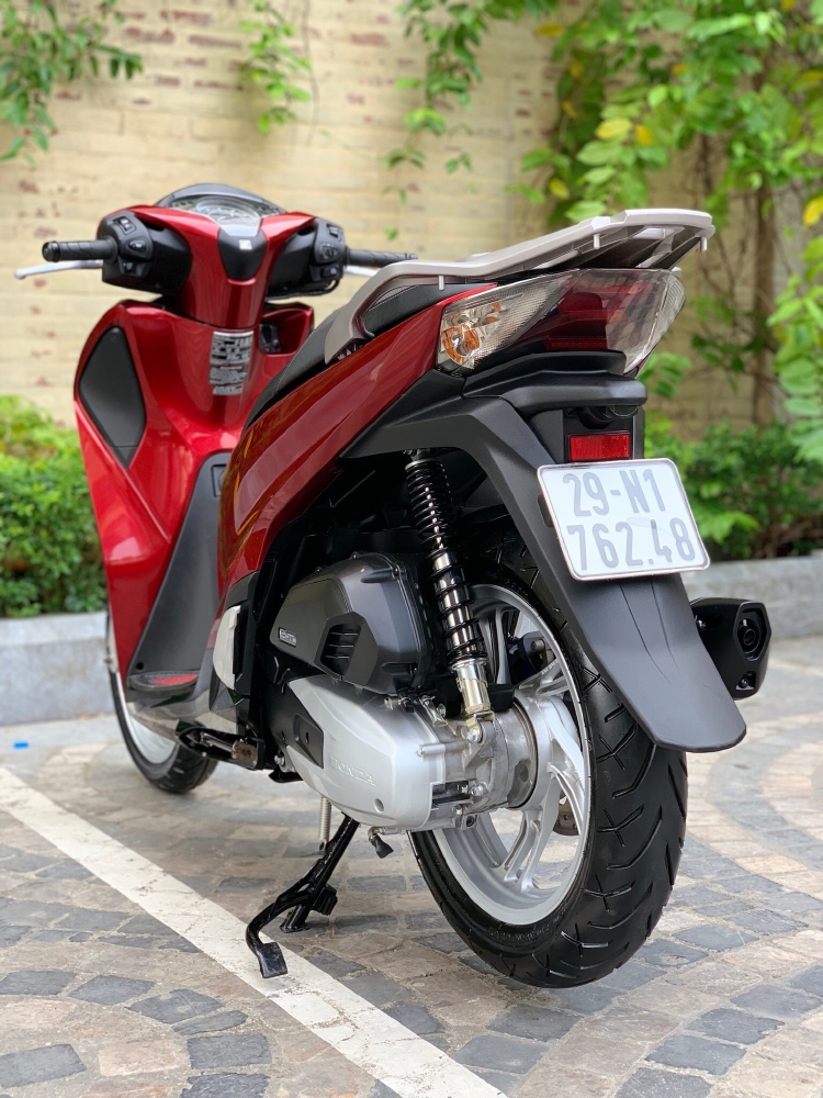 Cần bán SH Việt 125 CBS 10/2019 màu Đỏ chạy chuẩn 800km