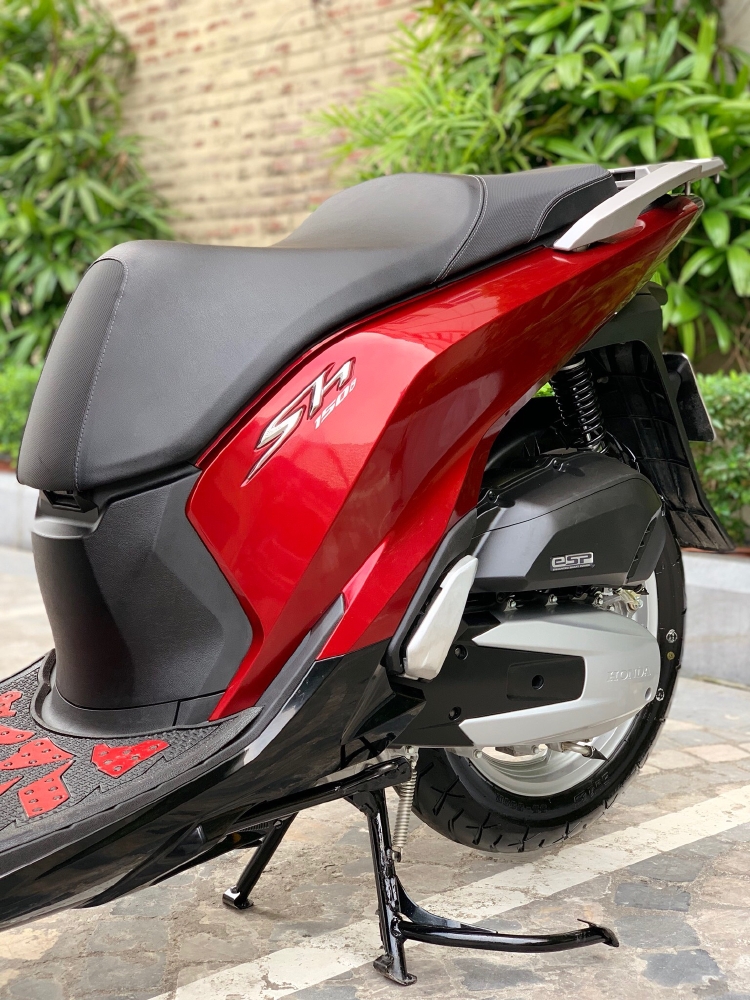 Cần bán SH Việt 125 CBS 10/2019 màu Đỏ chạy chuẩn 800km