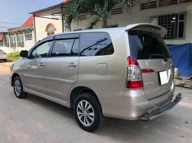 Bán xe Toyota Innova 2016