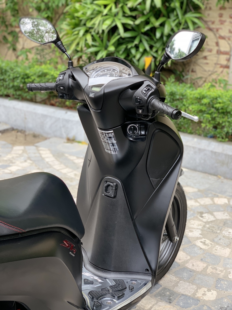Cần bán SH Việt 150 ABS 2019 đen mờ đẹp miễn chê