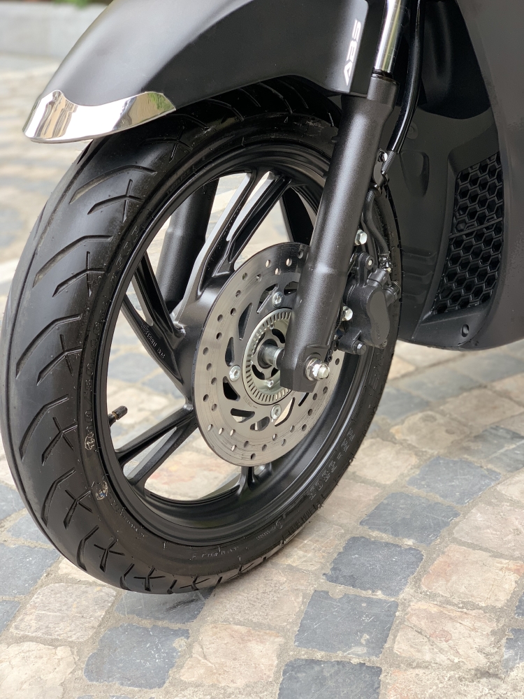 Cần bán SH Việt 150 ABS 2019 đen mờ đẹp miễn chê