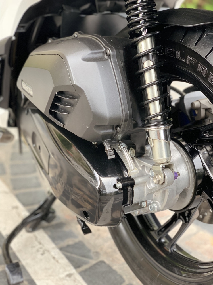 Cần bán SH Việt 150 ABS 2018 màu Trắng -Biển phố Vip