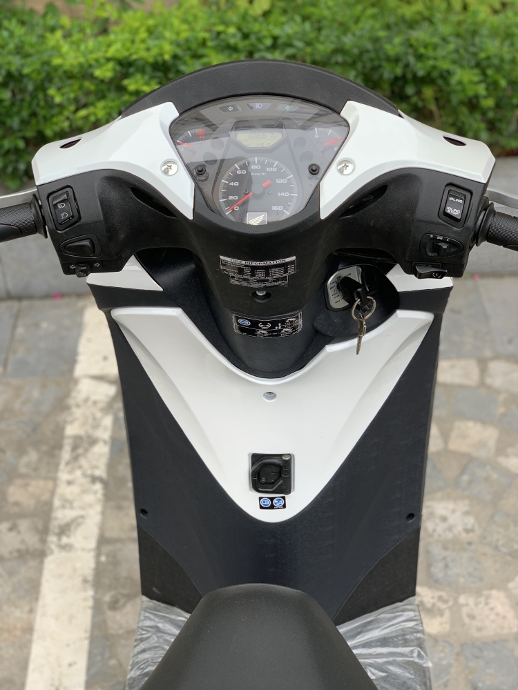 Cần bán SH Việt 125 Full nhập 2015 biển Vip