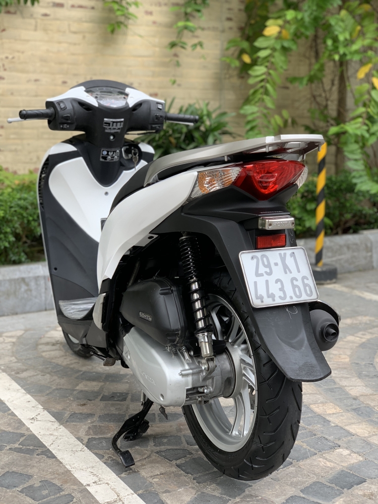 Cần bán SH Việt 125 Full nhập 2015 biển Vip