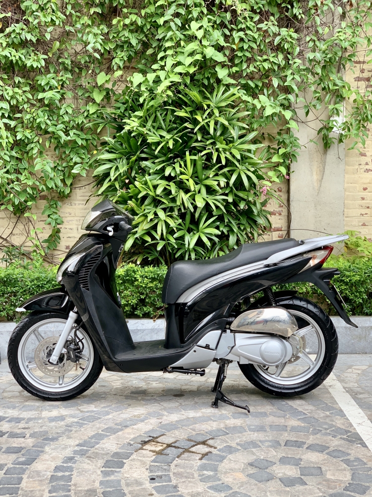 Cần bán SH Nhập 125 cuối 2013 - Xe đẹp- Máy chất- BiểnVip miễn chê