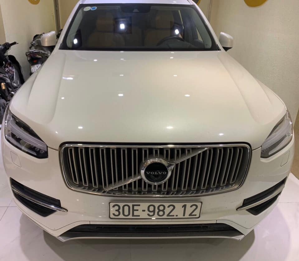 Bán xe Volvo XC90 incription nhập Mỹ sản xuất 2015