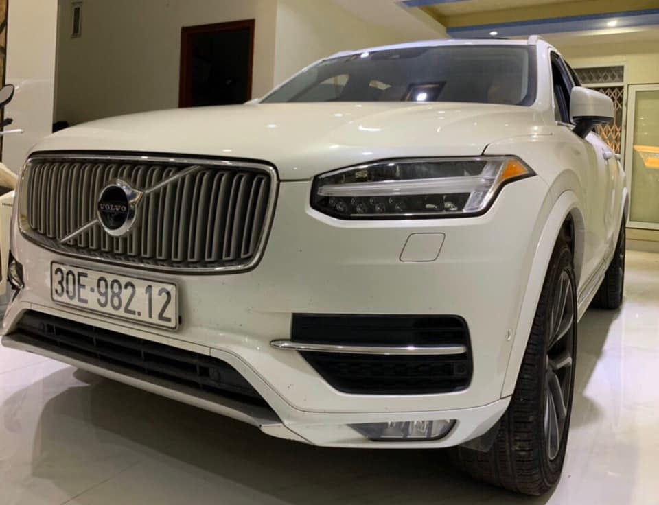 Bán xe Volvo XC90 incription nhập Mỹ sản xuất 2015