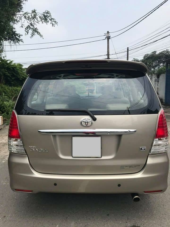 Bán Toyota Innova 2011
