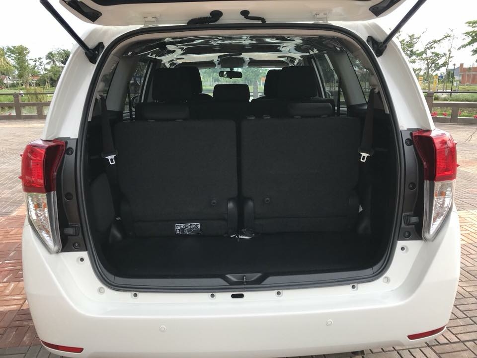 Bán Toyota Innova  màu Trắng 2018
