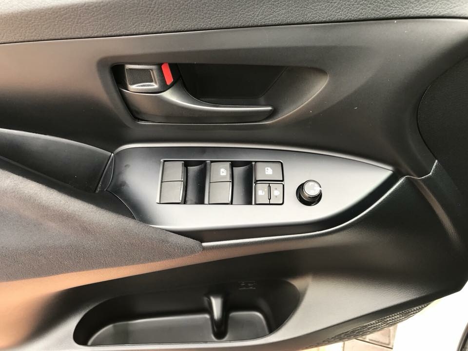 Bán Toyota Innova  màu Trắng 2018