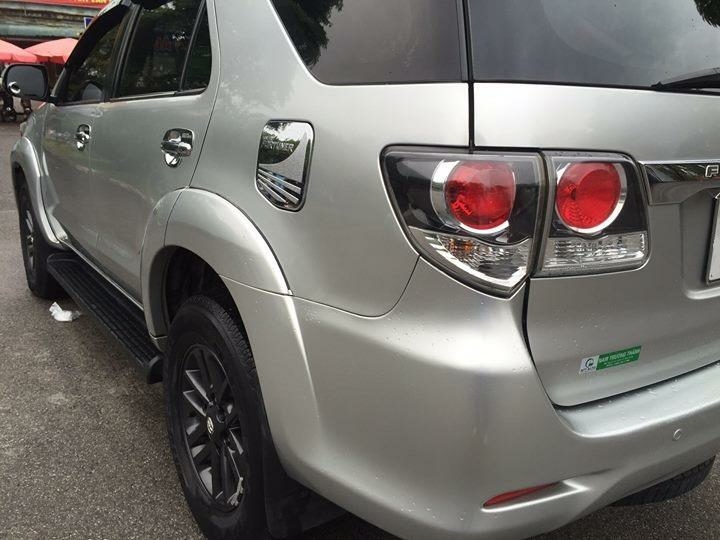 Cần bán xe Fortuner 2016