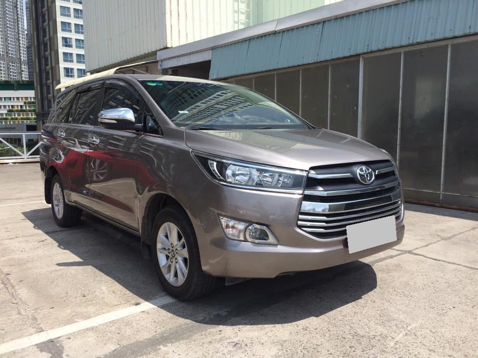 Gia đình bán Toyota Innova 2016