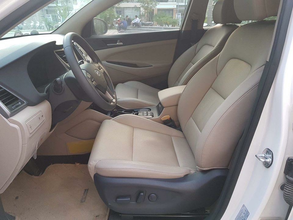 Bán Hyundai Tucson 2.0 Tự động 2018