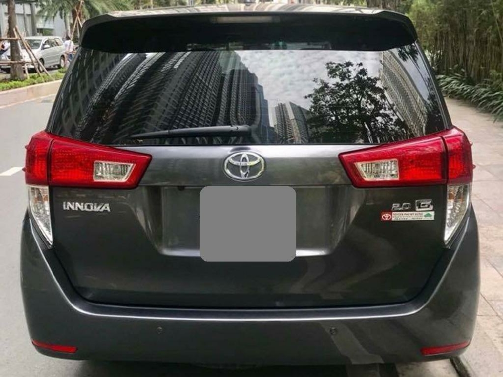 Bán Toyota Innova Xám 2016
