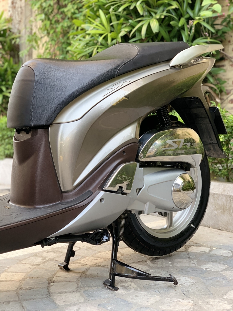 Cần bán SH Nhập 125 đời 2013 màu Sâmpanh cực chất