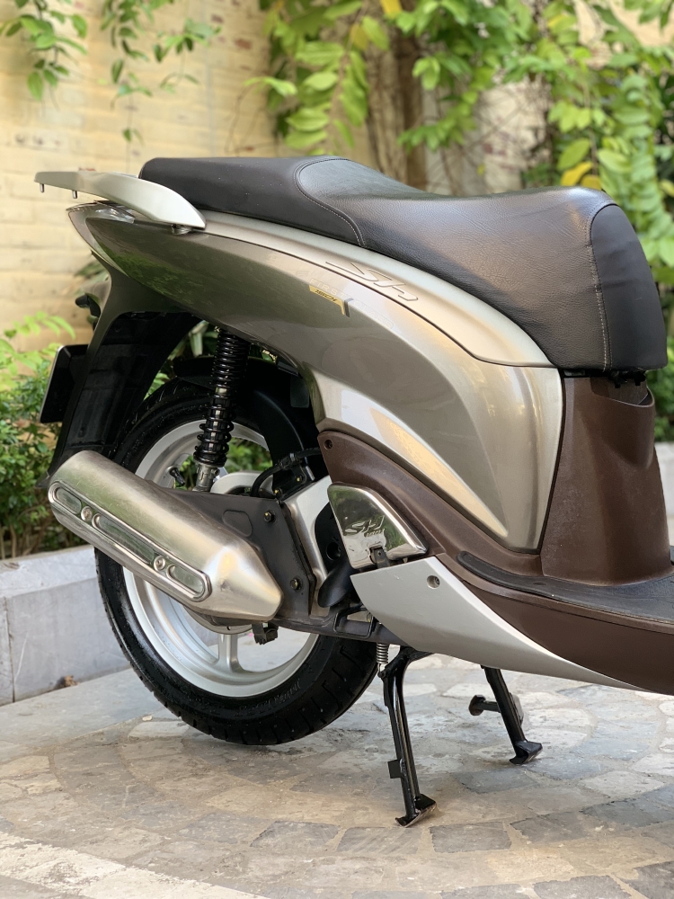 Cần bán SH Nhập 125 đời 2013 màu Sâmpanh cực chất