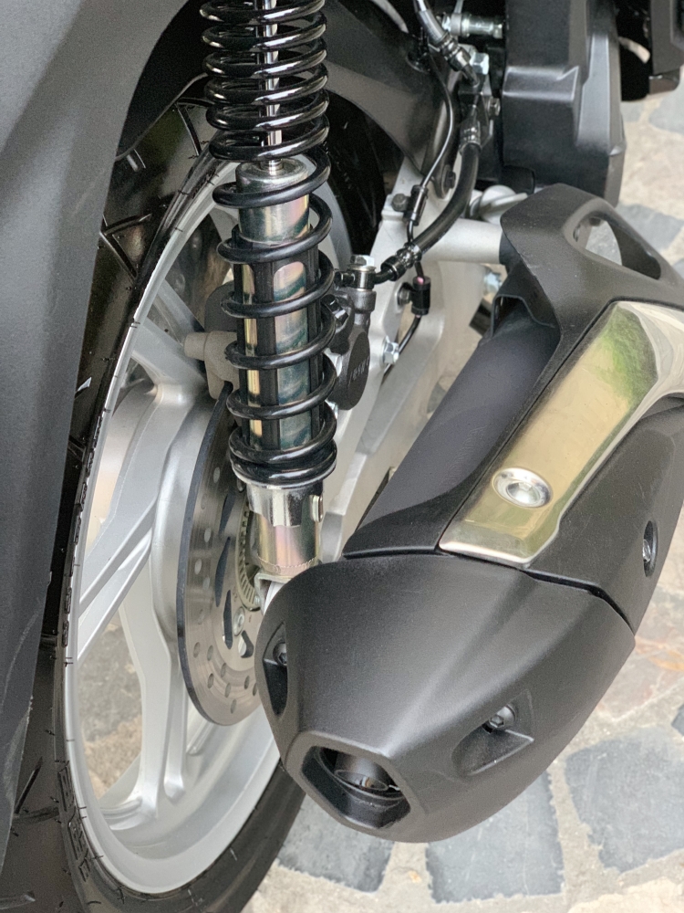 Cần bán SH Việt 150 ABS 2019 màu đỏ chạy 1000km như mới
