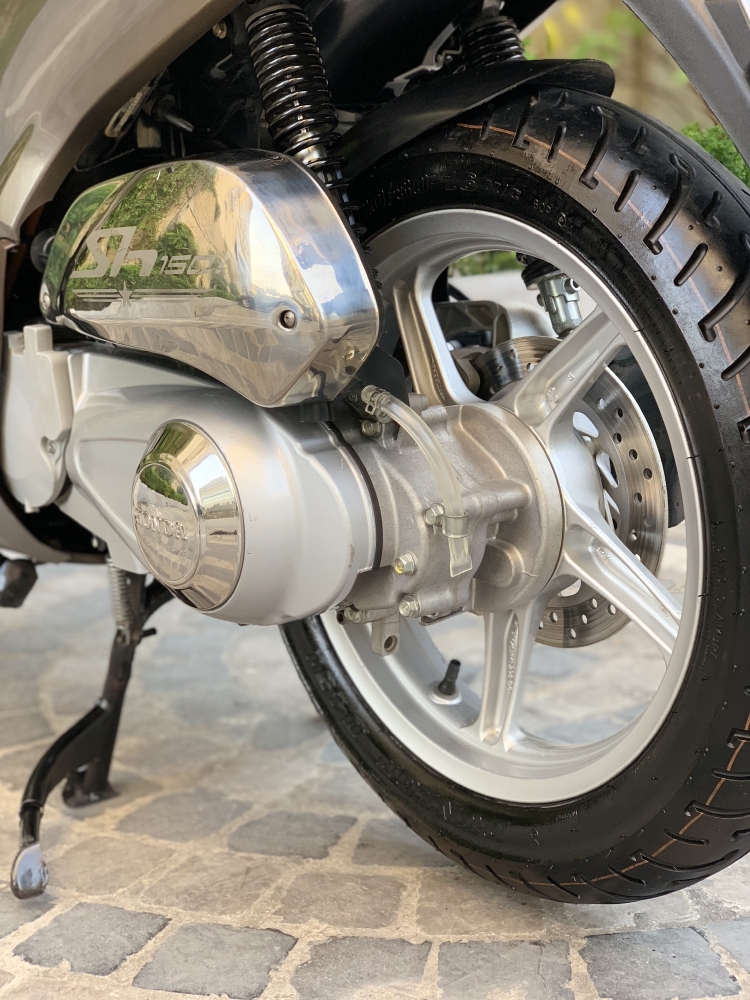 Cần bán SH Nhập 125 đời 2013 màu Sâmpanh cực chất
