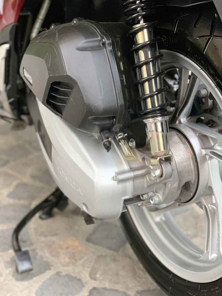 Cần bán SH Việt 150 ABS 2019 màu đỏ chạy 1000km như mới