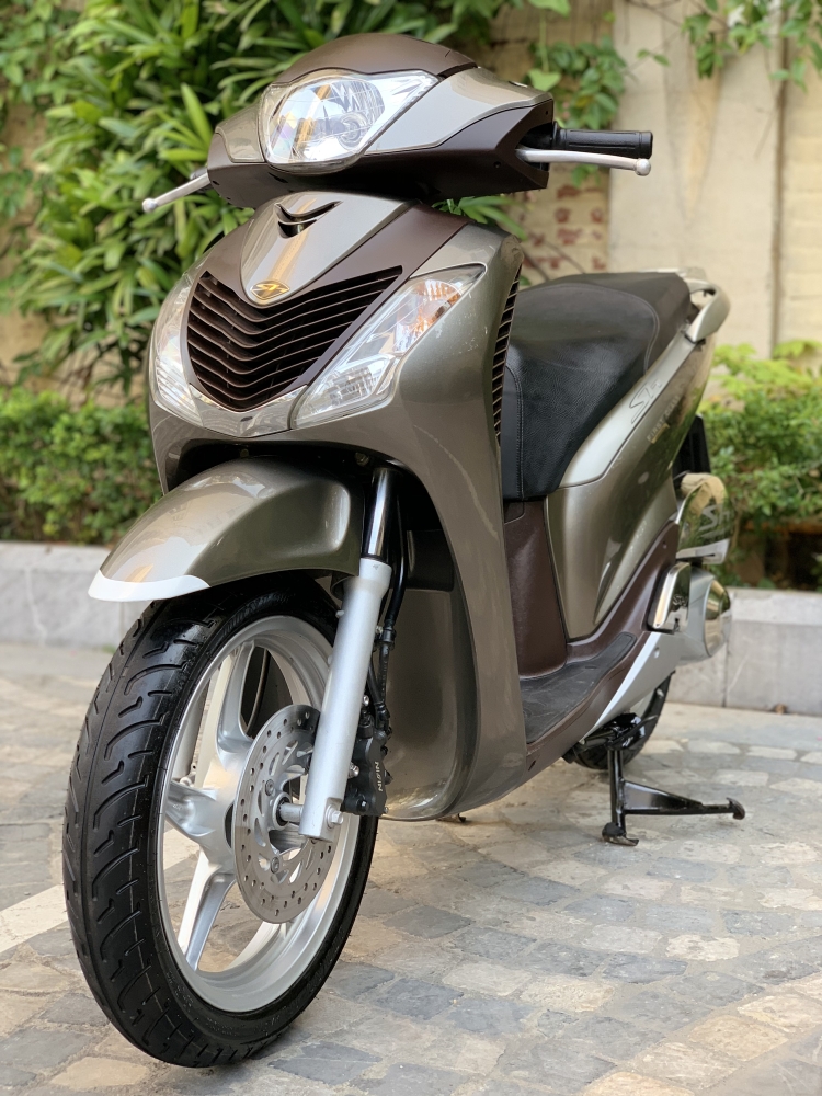 Cần bán SH Nhập 125 đời 2013 màu Sâmpanh cực chất