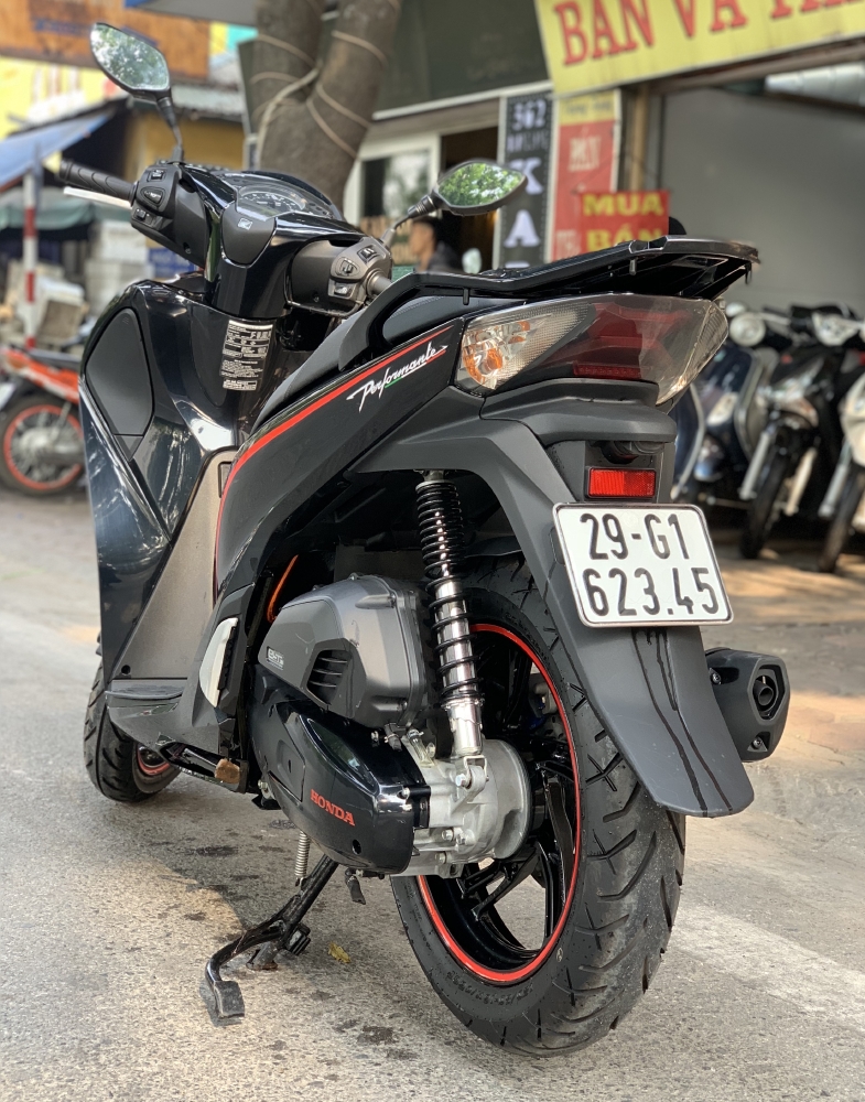 Cần bán Siêu phẩm SH Việt 150 ABS 2017 biển cực Vip 62345- Xe mới tinh chạy 400km