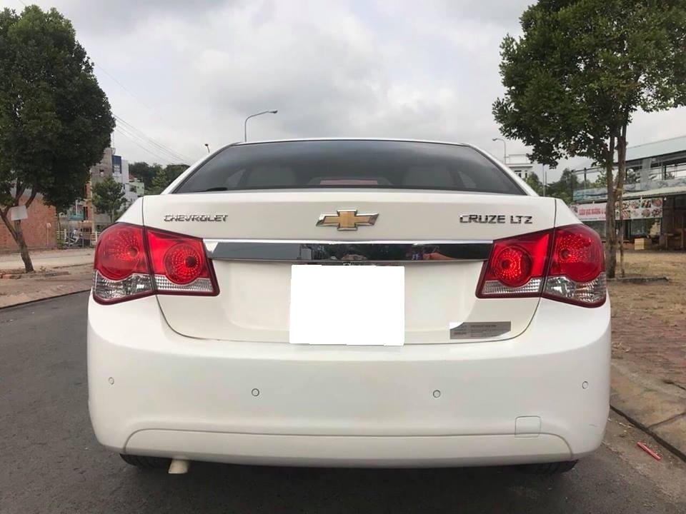 Gia đình bán Chevrolet Cruze LTZ đời 2013