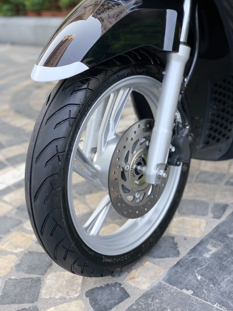 Cần bán SH Việt 125 ABS 2019 màu Đen quá mới