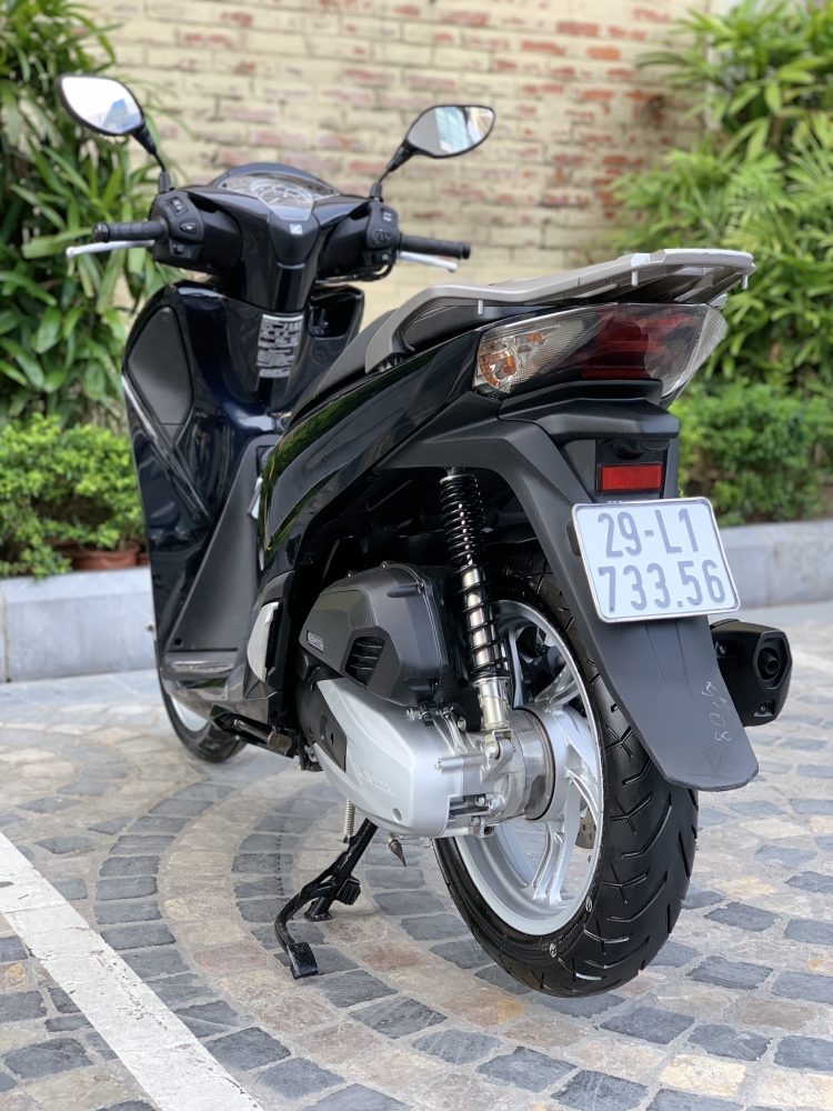 Cần bán SH Việt 125 ABS 2019 màu Đen quá mới