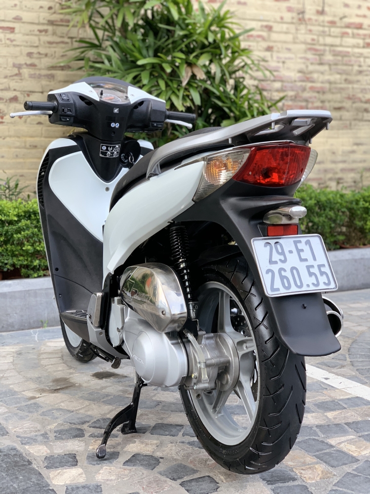 Cần bán SH Nhập 125 cuối 2012 màu Trắng cực chất