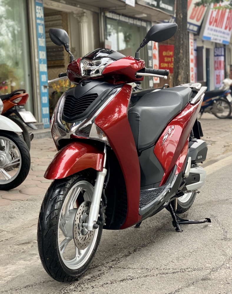Cần bán SH Việt 125 CBS 2019 màu Đỏ cực mới, xe quá đẹp