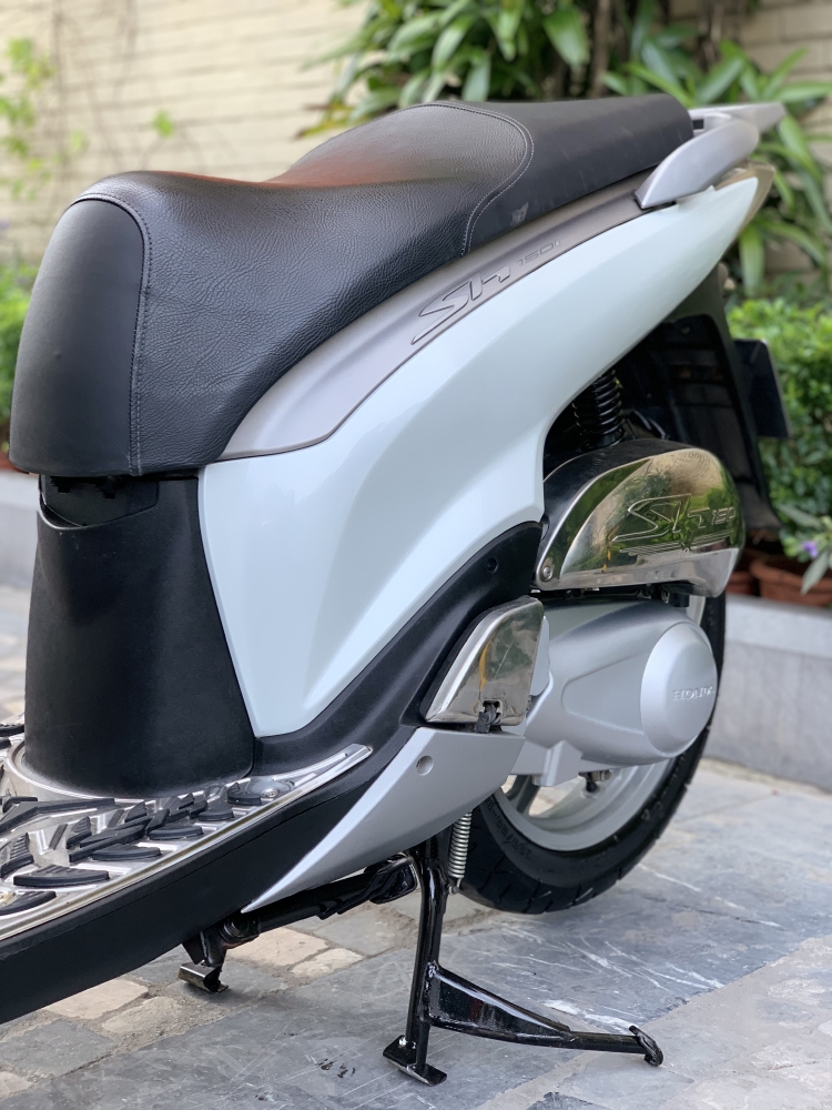 Cần bán SH Nhập 125 cuối 2012 màu Trắng cực chất