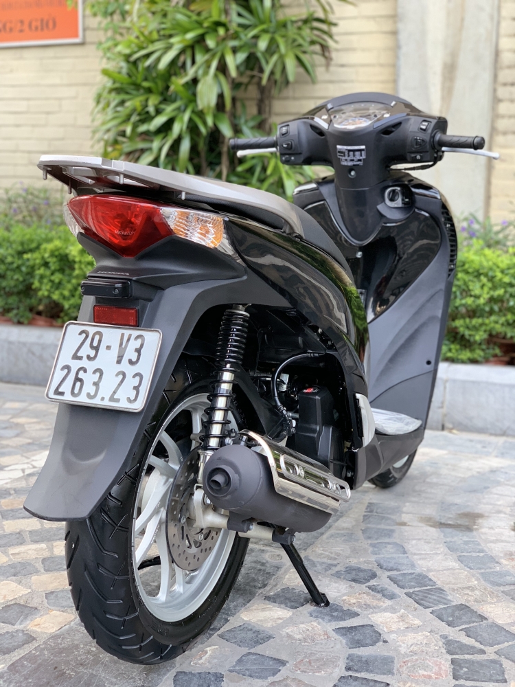 Cần bán SH Việt 150 Full nhập 2016 màu Đen cực chất, cực đẹp