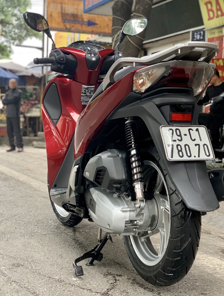 Cần bán SH Việt 125 CBS 2019 màu Đỏ cực mới, xe quá đẹp